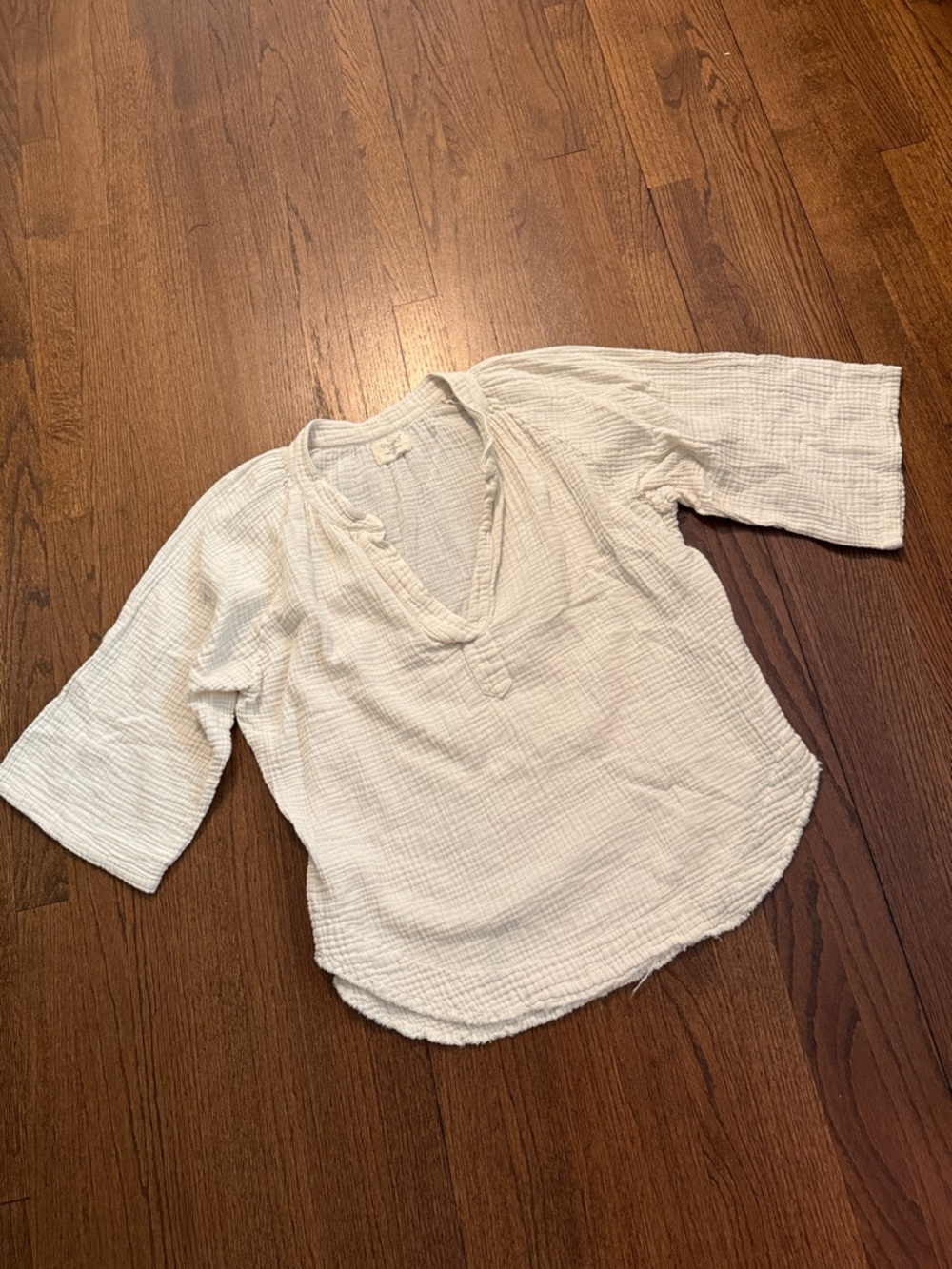 Relaxed White Gauze V-Neck Tunic Top
